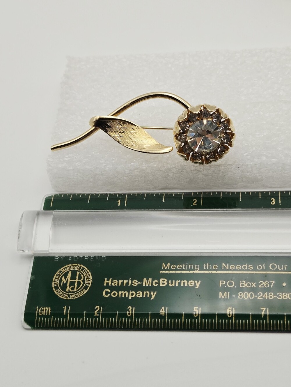 Vintage Gold-Tone Floral Brooch with Clear Crystal - Picture 6 of 17